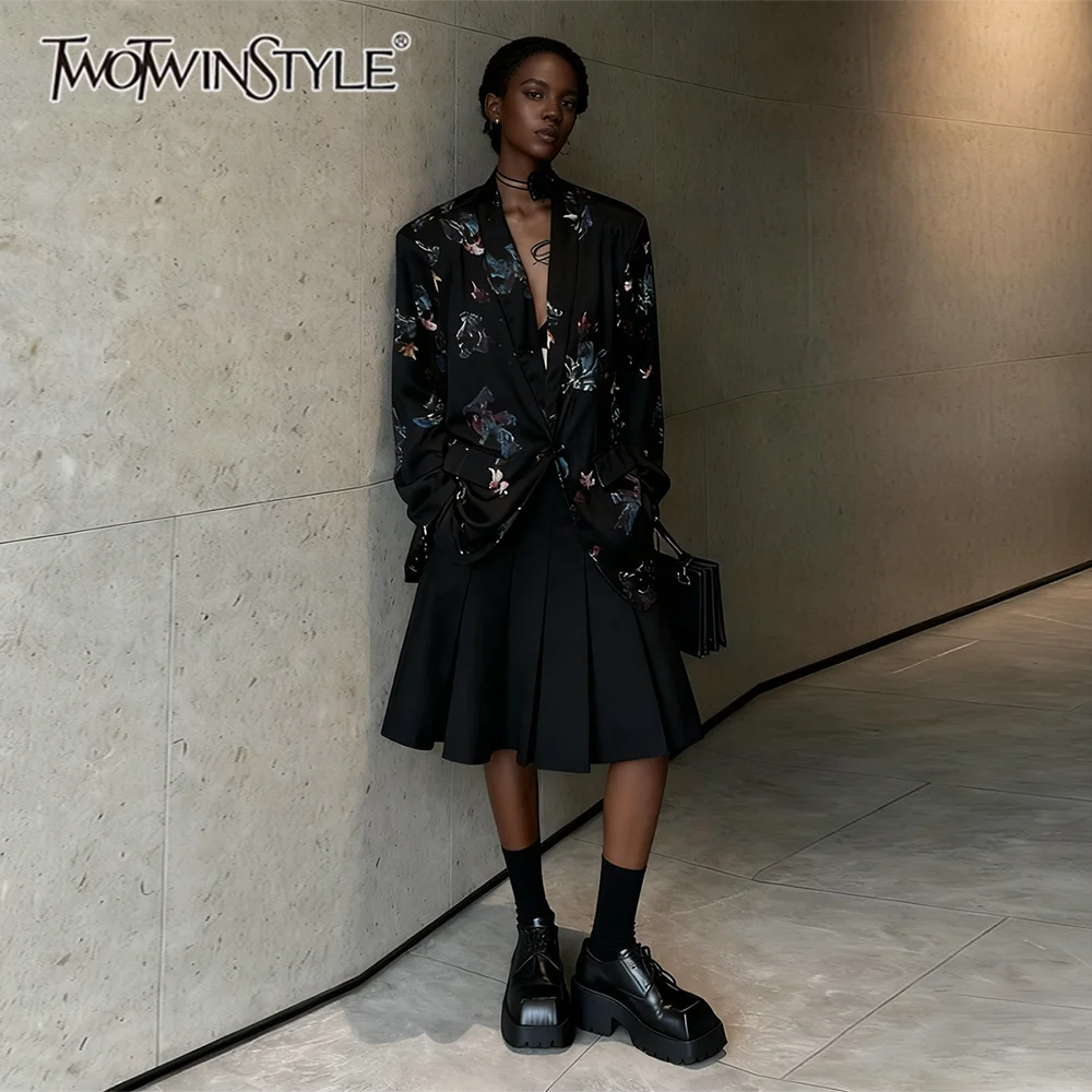 TWOTWINSTYLE Hit Color Loose Printing Vintage Blazers for Women Lapel Long Sleeves Patchwork Pockets Fashion Blazer Female New
TWOTWINSTYLE Hit Color Loose Printing Vintage Blazers for Women Lapel Long Sleeves Patchwork Pockets Fashion Blazer Female New