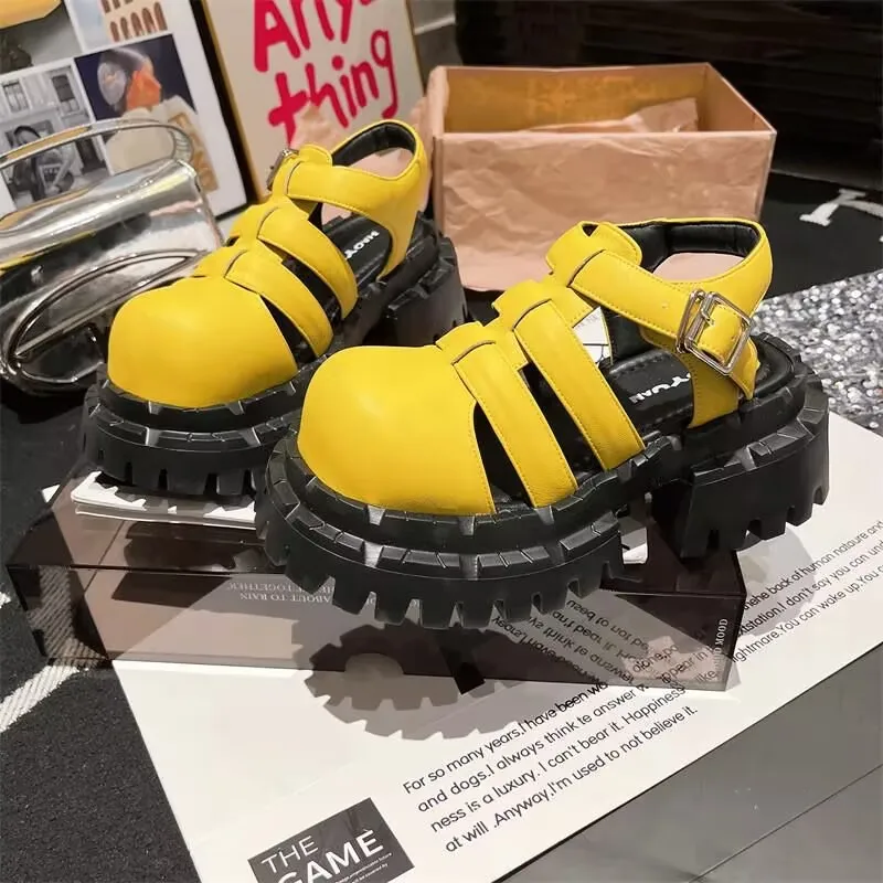 Women's Fashion Sandals Summer 2025 New Buckle Package Head Muffin Bottom Roman Shoes Comfortable Thick Bottom Heightening Shoes
Women's Fashion Sandals Summer 2025 New Buckle Package Head Muffin Bottom Roman Shoes Comfortable Thick Bottom Heightening Shoes
