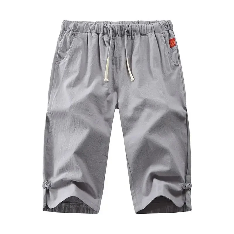 2023 Summer New Men's Casual Solid Color Capris Loose Lace Up Leg Plate Buckle Fashion Large Casual Simple Men's Pants
2023 Summer New Men's Casual Solid Color Capris Loose Lace Up Leg Plate Buckle Fashion Large Casual Simple Men's Pants