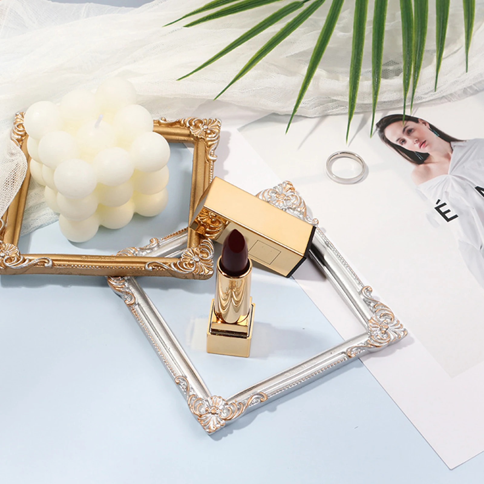 Photo Retro Frame Decoration Accessories Props Desktop Vintage Frames Mini Picture
Photo Retro Frame Decoration Accessories Props Desktop Vintage Frames Mini Picture