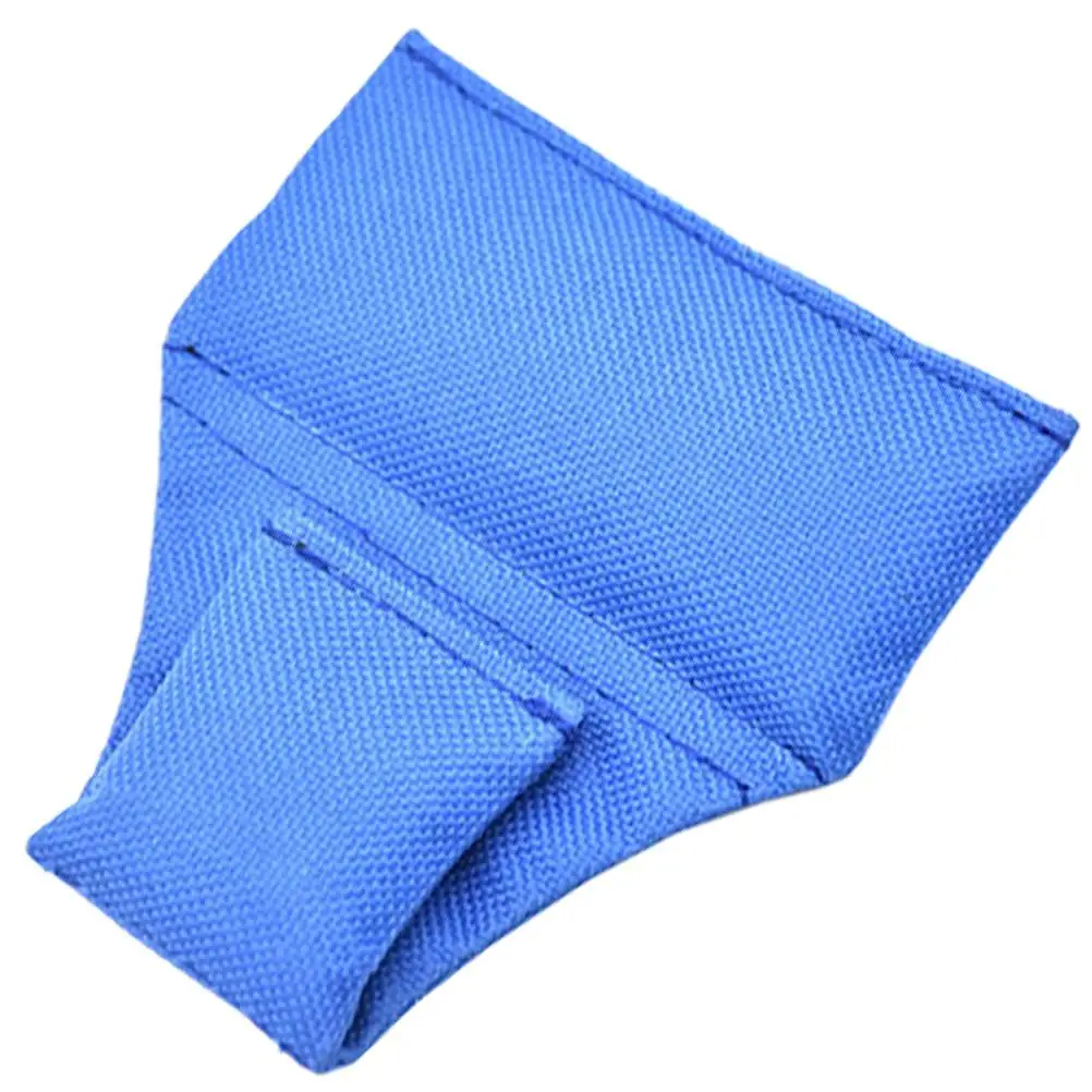 Large Capacity Football Referee Bean Bag Long Neck Blue Nylon Portable Throw Bag For Sports Competition Souvenir
Large Capacity Football Referee Bean Bag Long Neck Blue Nylon Portable Throw Bag For Sports Competition Souvenir