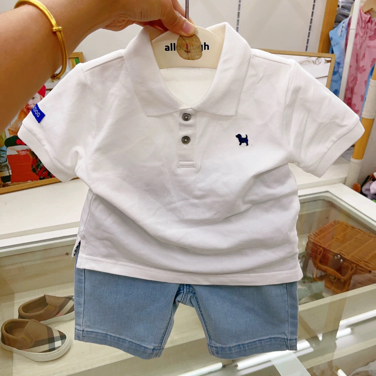 Boys' Casual T-shirt Short Sleeve Pure Color Collared Top Fashionable Versatile Cotton Sweat Absorbent Summer Wear
Boys' Casual T-shirt Short Sleeve Pure Color Collared Top Fashionable Versatile Cotton Sweat Absorbent Summer Wear