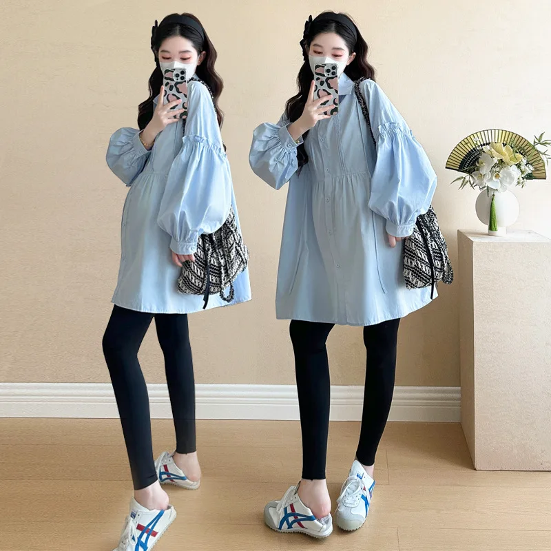 Осень 202, новый наряд для беременных, модный модный корейский стиль, повседневная рубашка с длинным рукавом и воротником, свободный топ больших размеров 
Осень 202, новый наряд для беременных, модный модный корейский стиль, повседневная рубашка с длинным рукавом и воротником, свободный топ больших размеров