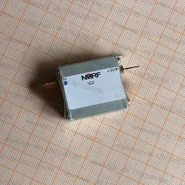 2.4G RF microwave voltage controlled oscillator, VCO, sweep signal source, signal generator
2.4G RF microwave voltage controlled oscillator, VCO, sweep signal source, signal generator