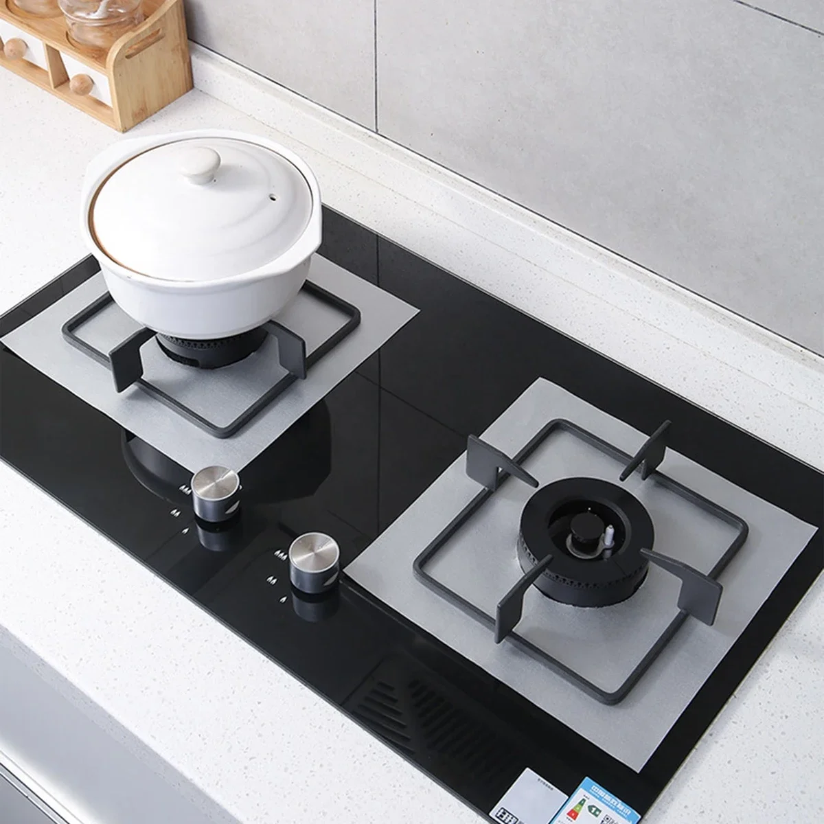 4 шт.-Защитная крышка для масла для газовой плиты, антипригарная пластина, многоразовая подушечка для чистки печи, защитная накладка для поверхности печи, кухонные инструменты
4 шт.-Защитная крышка для масла для газовой плиты, антипригарная пластина, многоразовая подушечка для чистки печи, защитная накладка для поверхности печи, кухонные инструменты 