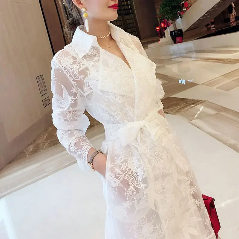 White Lace Dress Women Belt Vintage Embroidery Flower Elegant Bodycon Dress Streetwear Luxury Design Double-breasted Vestido
White Lace Dress Women Belt Vintage Embroidery Flower Elegant Bodycon Dress Streetwear Luxury Design Double-breasted Vestido