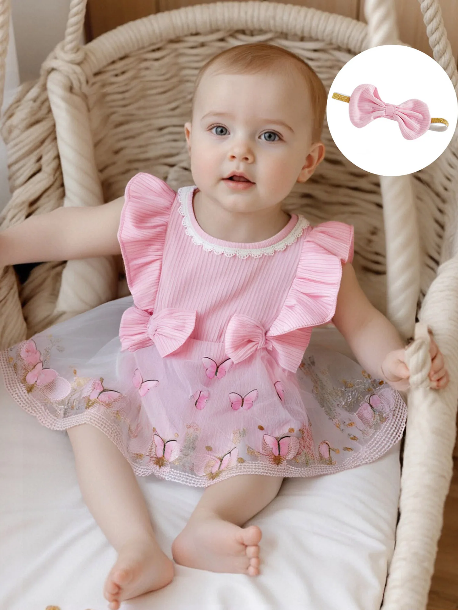 Летние комбинезоны для маленьких девочек, юбка без рукавов с рюшами и вышивкой бабочки, комбинезон с повязкой на голову, комплект одежды для новорожденных 
Летние комбинезоны для маленьких девочек, юбка без рукавов с рюшами и вышивкой бабочки, комбинезон с повязкой на голову, комплект одежды для новорожденных