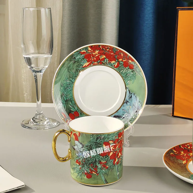 Европейский ретро креативный набор блюдца для кофейной чашки, элегантная высококачественная изысканная посуда для домашнего ежедневного питья кофе
Европейский ретро креативный набор блюдца для кофейной чашки, элегантная высококачественная изысканная посуда для домашнего ежедневного питья кофе