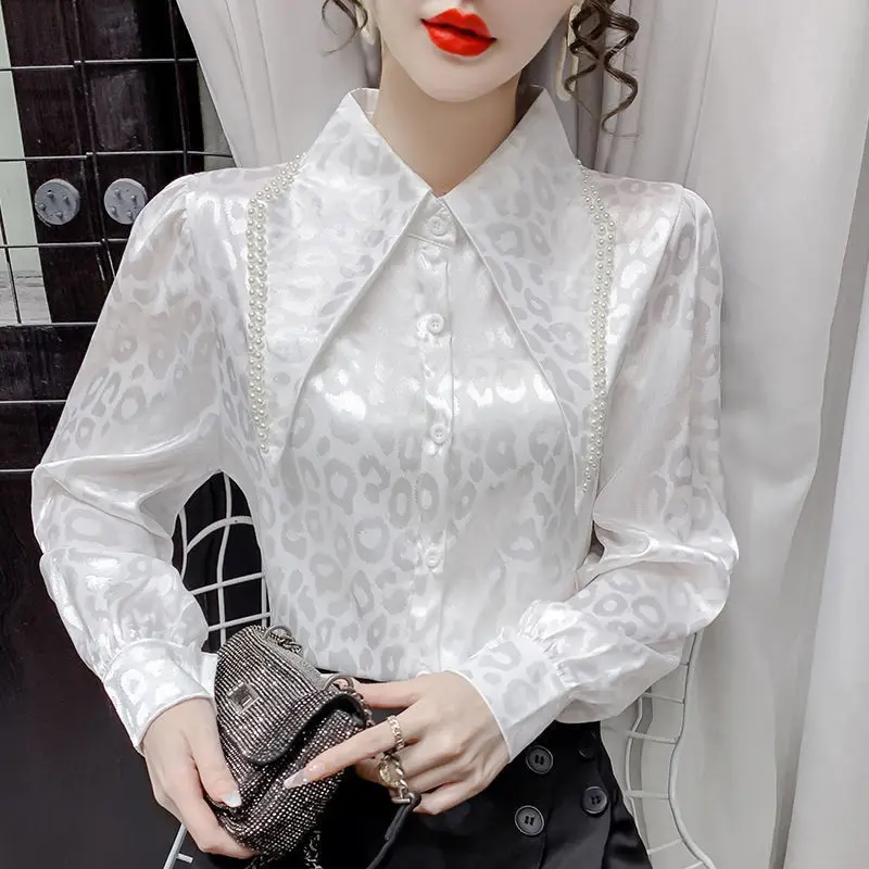 New Leopard Print Casual Women Blouses French Retro Loose Button Up Long Sleeve Lady Shirts Tops Basic Lapels Shirt C1037
New Leopard Print Casual Women Blouses French Retro Loose Button Up Long Sleeve Lady Shirts Tops Basic Lapels Shirt C1037