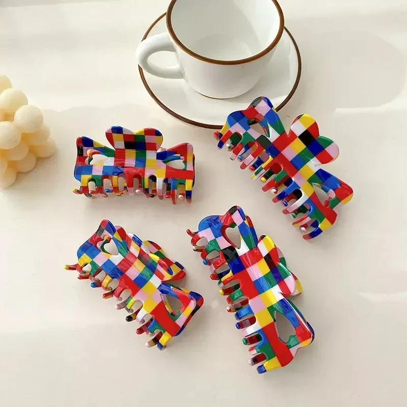 Wholesale 2024 Popular Temperament Shark Clip Imitate Acetate Checkered Classic Retro Design Colorful Hair Clip Claw
Wholesale 2024 Popular Temperament Shark Clip Imitate Acetate Checkered Classic Retro Design Colorful Hair Clip Claw
