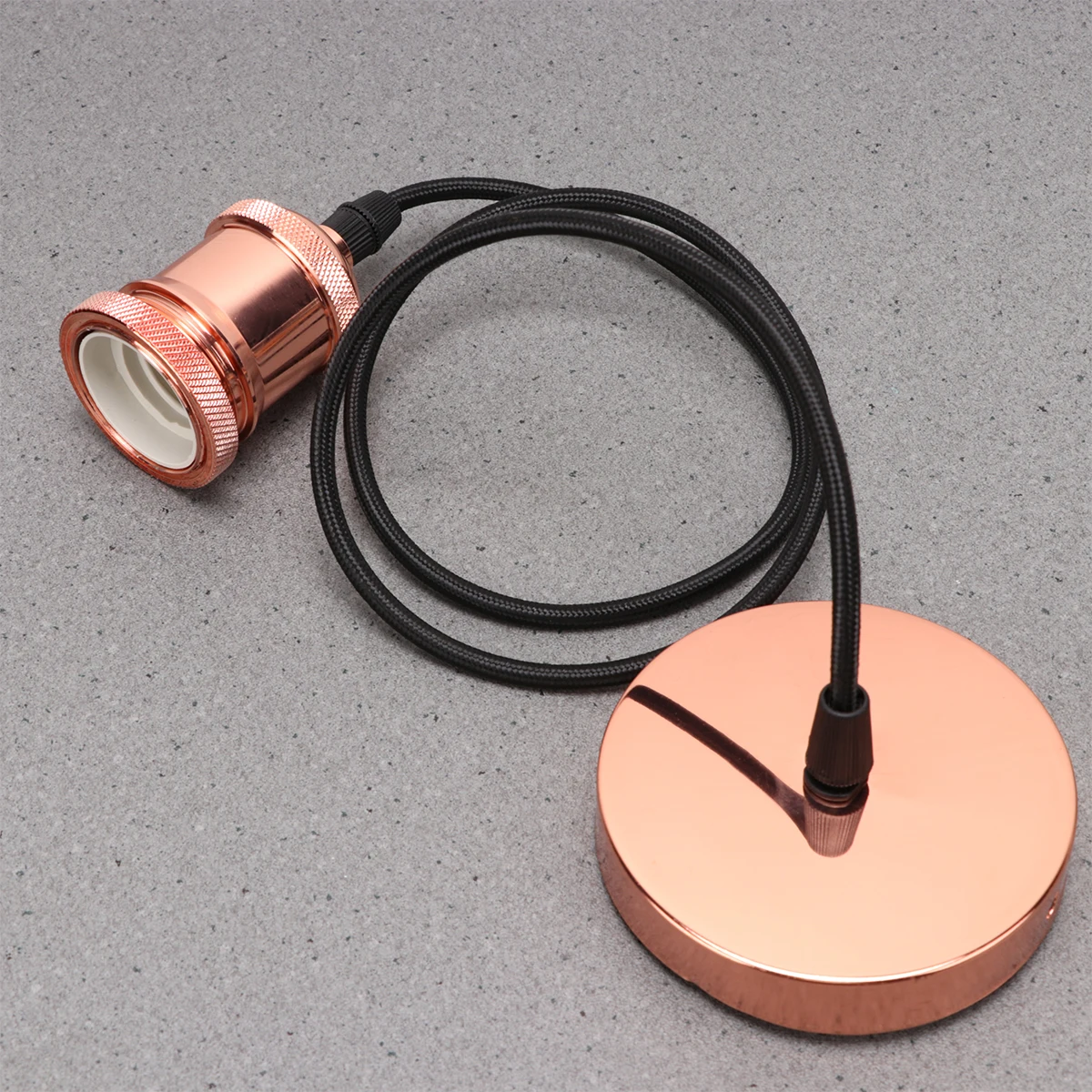 2Pcs Chic E27 Lamp Base Retro Style Light Holder Strong Lamp Holder for Home Illumination
2Pcs Chic E27 Lamp Base Retro Style Light Holder Strong Lamp Holder for Home Illumination