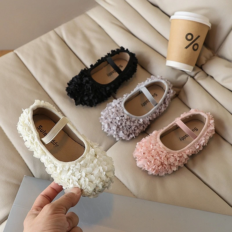 Brand Girl Shoe 2025Summer New Flower Princess Shoe Fairy Girl Leather Shoes Allmatch Kid Shoes Party Dresses Girl Designer Shoe
Brand Girl Shoe 2025Summer New Flower Princess Shoe Fairy Girl Leather Shoes Allmatch Kid Shoes Party Dresses Girl Designer Shoe