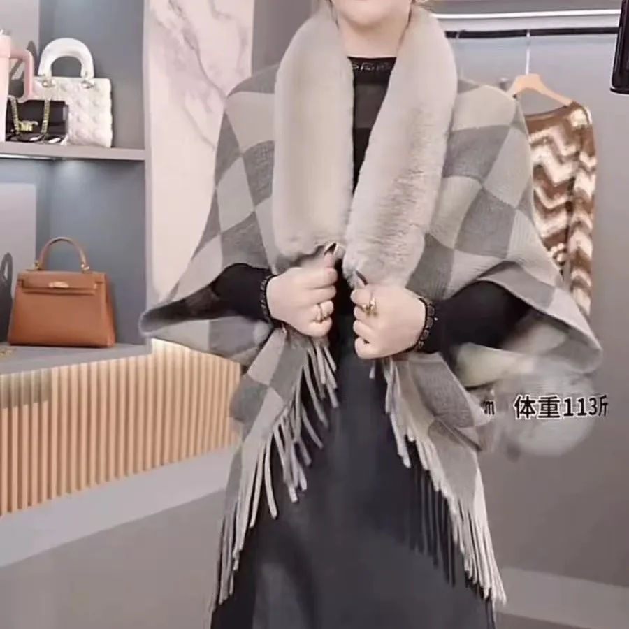 2025 Autumn New Knitted Checkered Tassel Cloak Cardigan, Hairy Collar, Bat Sleeve Coat, Shawl Versatile Default Item
2025 Autumn New Knitted Checkered Tassel Cloak Cardigan, Hairy Collar, Bat Sleeve Coat, Shawl Versatile Default Item