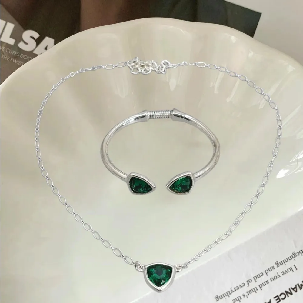 2026 Spring Brilliant and Beautiful Colorful Crystal Bracelet Necklace Jewelry Accessories Surprise Gift
2026 Spring Brilliant and Beautiful Colorful Crystal Bracelet Necklace Jewelry Accessories Surprise Gift