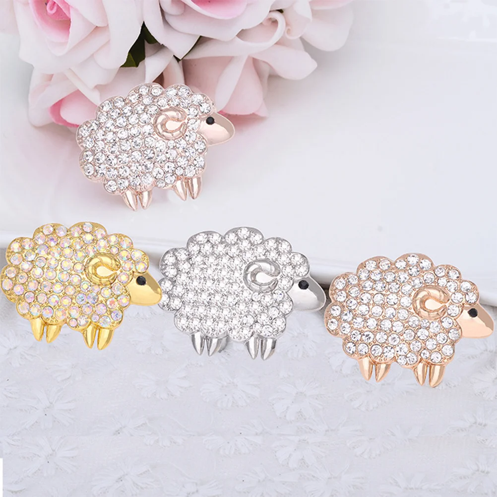 Crystal Sheep Brooch Dazzling Rhinestone Pin for Women Elegant Scarf Dress Suit Jewelry Valentine's Christmas Accessory
Crystal Sheep Brooch Dazzling Rhinestone Pin for Women Elegant Scarf Dress Suit Jewelry Valentine's Christmas Accessory