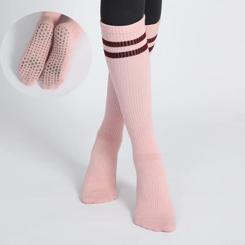 Yoga Socks Dance Pilates Sports Socks Cotton High-tube Bottom Professional Non-slip Silicone Indoor Fitness Socks Gym Floor Sock
Yoga Socks Dance Pilates Sports Socks Cotton High-tube Bottom Professional Non-slip Silicone Indoor Fitness Socks Gym Floor Sock