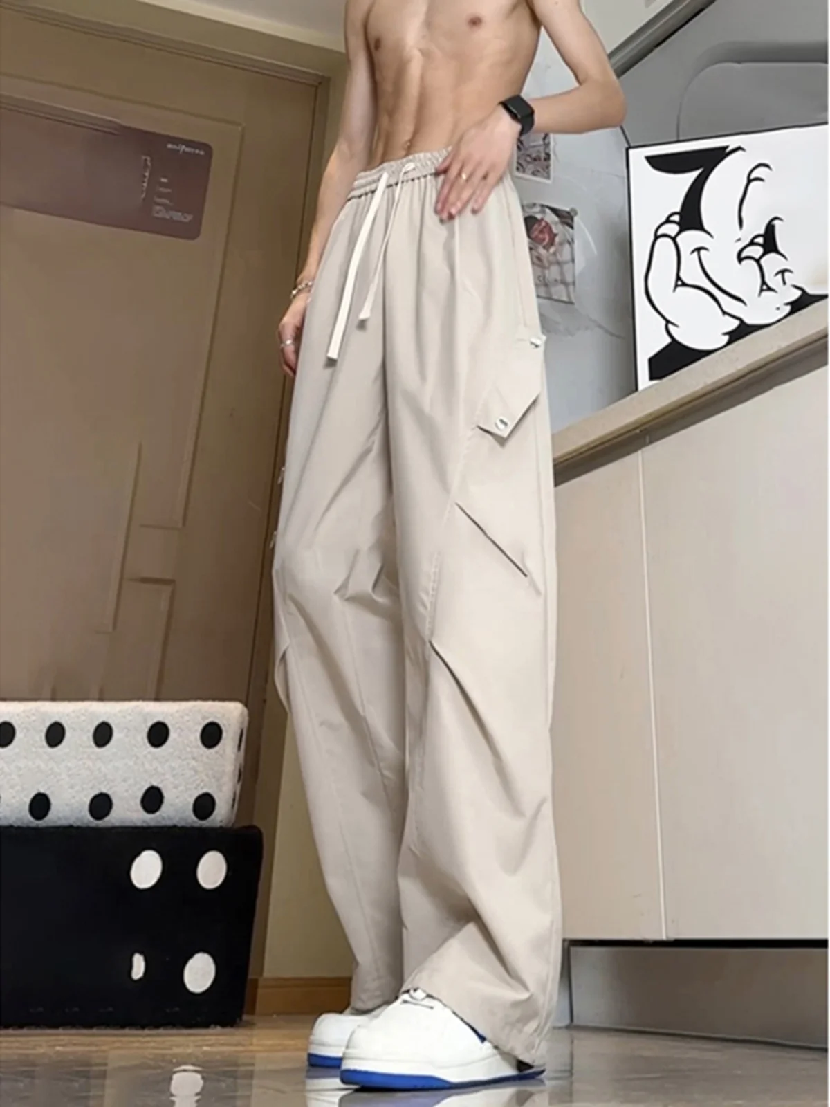 Американские летние тонкие брюки-карго для мужчин, удлиненные, быстросохнущие, свободного кроя, широкие штанины, для активного отдыха
Американские летние тонкие брюки-карго для мужчин, удлиненные, быстросохнущие, свободного кроя, широкие штанины, для активного отдыха