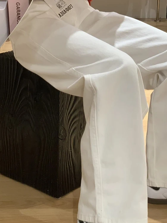 Белые широкие свободные джинсы, женские новые свободные джинсы больших размеров, утягивающая высокая талия, узкая версия, широкие длинные брюки, повседневные джинсовые брюки
Белые широкие свободные джинсы, женские новые свободные джинсы больших размеров, утягивающая высокая талия, узкая версия, широкие длинные брюки, повседневные джинсовые брюки