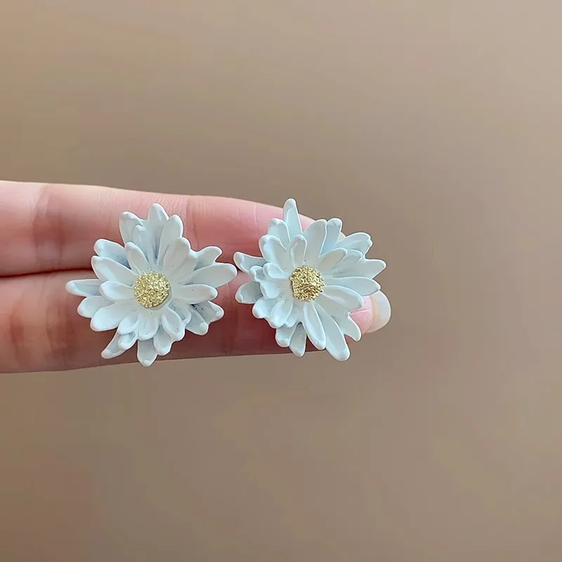 Multicolor Small Daisy Flower Stud Earrings Women Colorful Cute Small Flower Earrings Sweet Floral Statement Jewelry Wholesale 
Multicolor Small Daisy Flower Stud Earrings Women Colorful Cute Small Flower Earrings Sweet Floral Statement Jewelry Wholesale