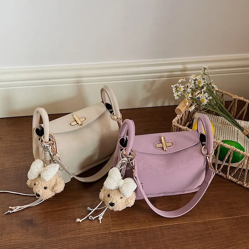 2026 New Sweet Premium Solid Color Trend Shoulder Crossbody pack Handbag Versatile Commuter Niche Bag Women
2026 New Sweet Premium Solid Color Trend Shoulder Crossbody pack Handbag Versatile Commuter Niche Bag Women