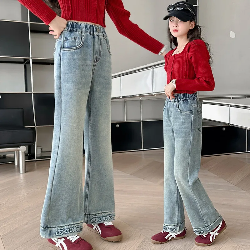 Детские тканевые расклешенные джинсы для девочек-подростков, осенне-весенние джинсовые брюки, твидовые детские джинсовые брюки с вышивкой букв
Детские тканевые расклешенные джинсы для девочек-подростков, осенне-весенние джинсовые брюки, твидовые детские джинсовые брюки с вышивкой букв