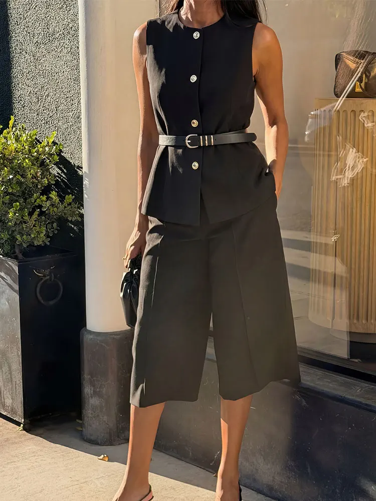 HH Womens Minimalist Trendy Tailored Fit Black Belted Waistcoat Sleeveless Tops Office Workwear Business Casual Daily Looks
HH Womens Minimalist Trendy Tailored Fit Black Belted Waistcoat Sleeveless Tops Office Workwear Business Casual Daily Looks