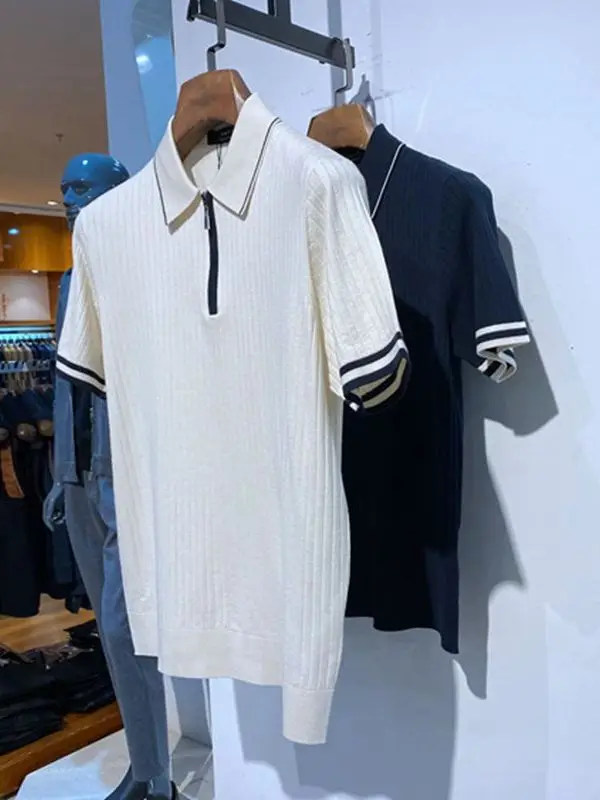 Autumn Winter Thickened Zipper Collar Soft Elastic Warm Versatile Slim Fit Men's Short Sleeve Knitted Sweater Casual Style
Autumn Winter Thickened Zipper Collar Soft Elastic Warm Versatile Slim Fit Men's Short Sleeve Knitted Sweater Casual Style