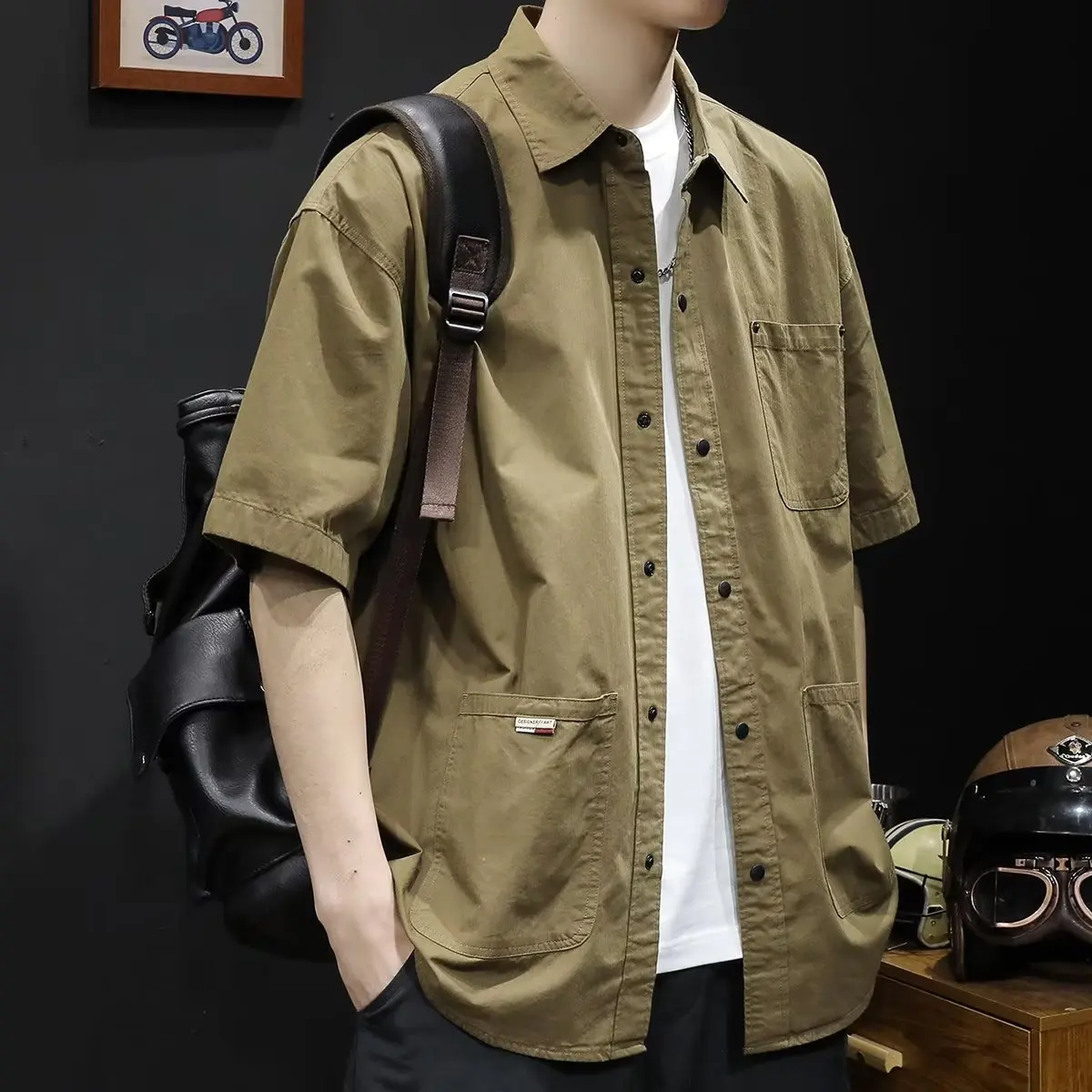 Loose Fit Men's ort Sve Work irt Summer Casual Wear with ket Faionable Brand T-irt Lightweight Polyester
Loose Fit Men's ort Sve Work irt Summer Casual Wear with ket Faionable Brand T-irt Lightweight Polyester