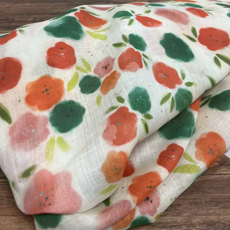 Multi colored pure ramie printed fabric, used for making high-end summer clothing sewing fabrics.
Multi colored pure ramie printed fabric, used for making high-end summer clothing sewing fabrics.