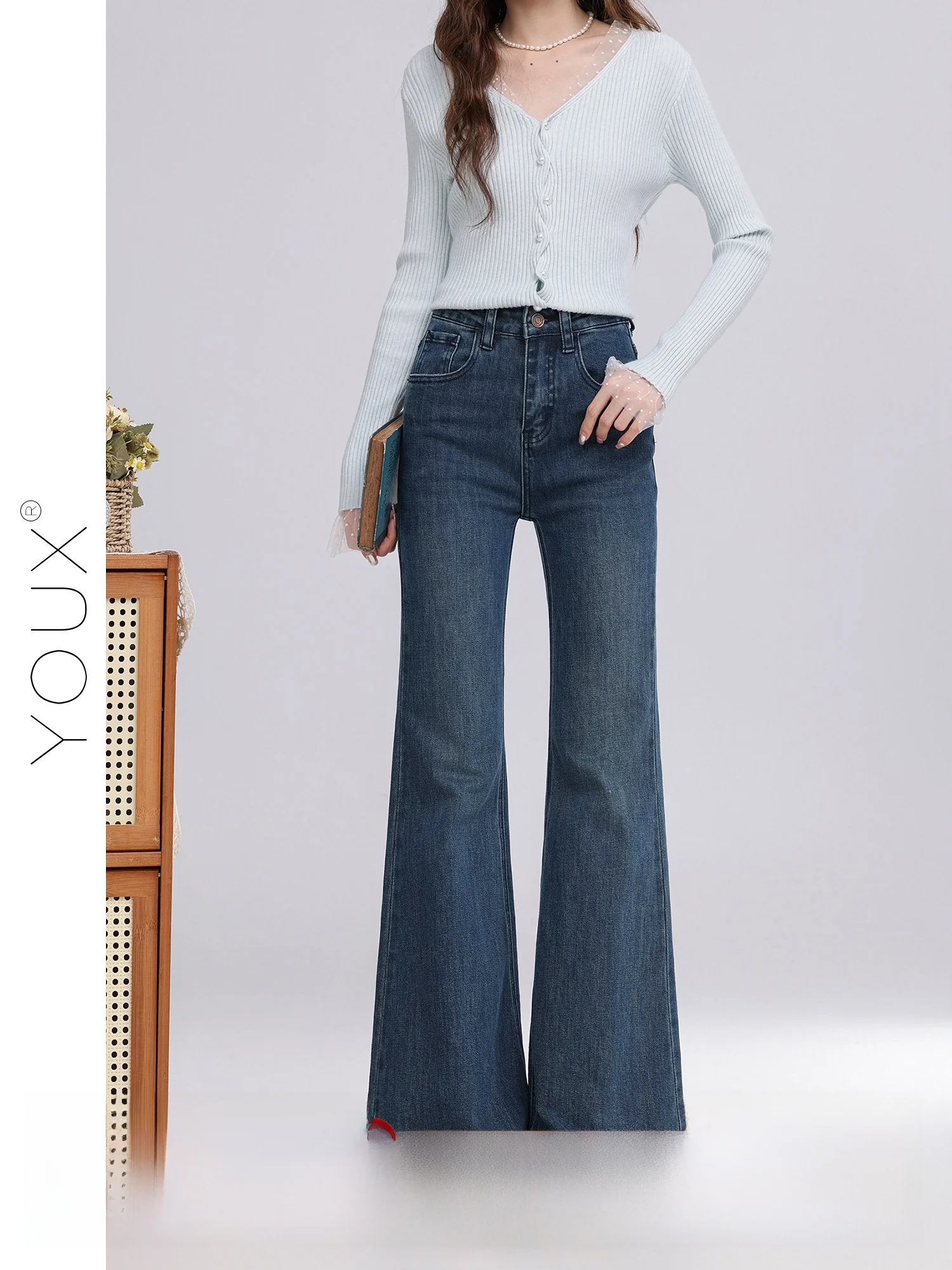 High Waist Bell Bottom Jeans Women's Stylish Slimming Denim Pants Spring 2026 New Arrival Vintage Blue Cotton Polyester Blend
High Waist Bell Bottom Jeans Women's Stylish Slimming Denim Pants Spring 2026 New Arrival Vintage Blue Cotton Polyester Blend