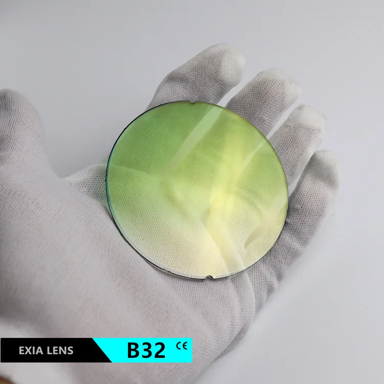 Солнцезащитные очки EXIA B32 с градиентными зелеными линзами, защита от УФ400, с золотым зеркальным покрытием, светлый цвет, SHMC Curve 2
Солнцезащитные очки EXIA B32 с градиентными зелеными линзами, защита от УФ400, с золотым зеркальным покрытием, светлый цвет, SHMC Curve 2