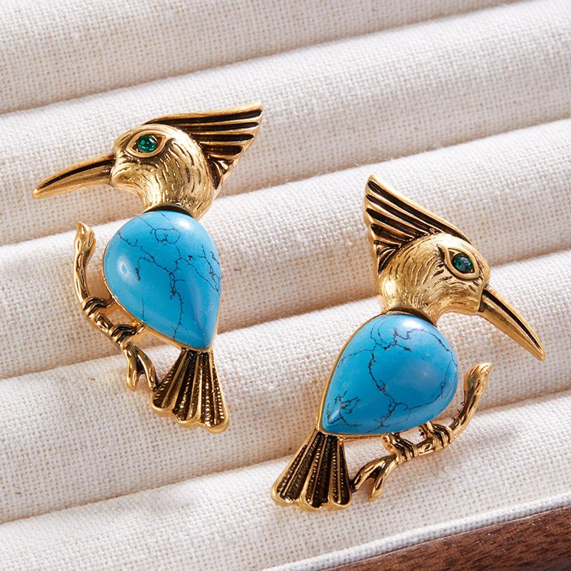 Vintage Retro Earrings Medieval Blue Turquoise Woodpecker Animal Series Earrings Studs Heavy Industry Jewelry New Style
Vintage Retro Earrings Medieval Blue Turquoise Woodpecker Animal Series Earrings Studs Heavy Industry Jewelry New Style