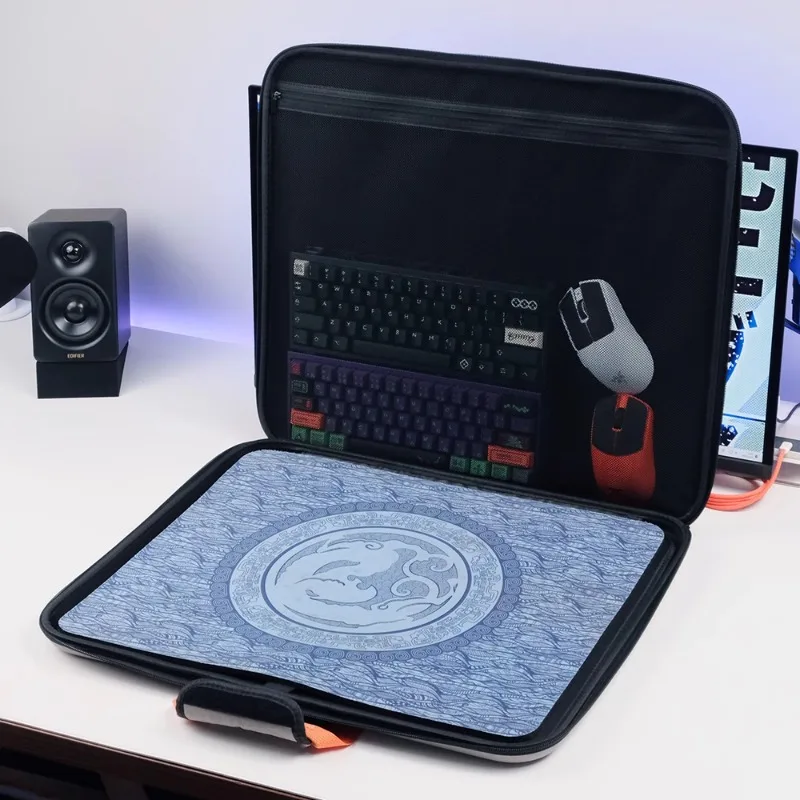 Large Storage Bag Mouse Pad+keyboard+mouse+foldable Headphone Storage Bag FPS Glass Pad Collection Bag Customized Accessories
Large Storage Bag Mouse Pad+keyboard+mouse+foldable Headphone Storage Bag FPS Glass Pad Collection Bag Customized Accessories