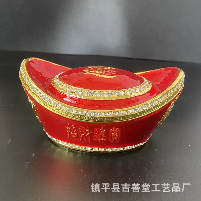 Lang Cai Jewelry Box Vintage Metal Crafts Dragon Year Gift Dragon and Phoenix Gold Ingot Home Living Room Decoration Ornaments
Lang Cai Jewelry Box Vintage Metal Crafts Dragon Year Gift Dragon and Phoenix Gold Ingot Home Living Room Decoration Ornaments