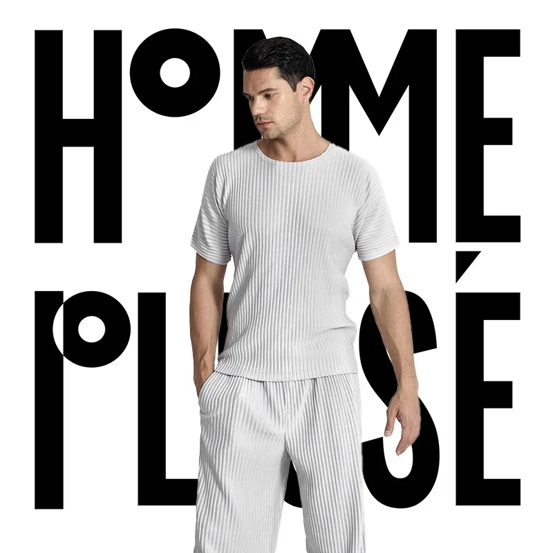 Pleats Pleated Short Sleeve T-shirts For Men Vintage Top 2025 Summer New Round Neck Fashion Men's Aesthetic Clothing
Pleats Pleated Short Sleeve T-shirts For Men Vintage Top 2025 Summer New Round Neck Fashion Men's Aesthetic Clothing