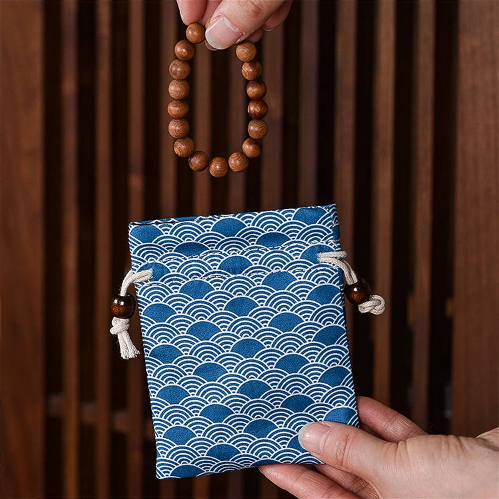 10Pcs Vintage Chinese Art Jewelry Storage Bag Printed Bracelet Bag Bead Bracelet Pouch Drawstring Gift Pouch
10Pcs Vintage Chinese Art Jewelry Storage Bag Printed Bracelet Bag Bead Bracelet Pouch Drawstring Gift Pouch 