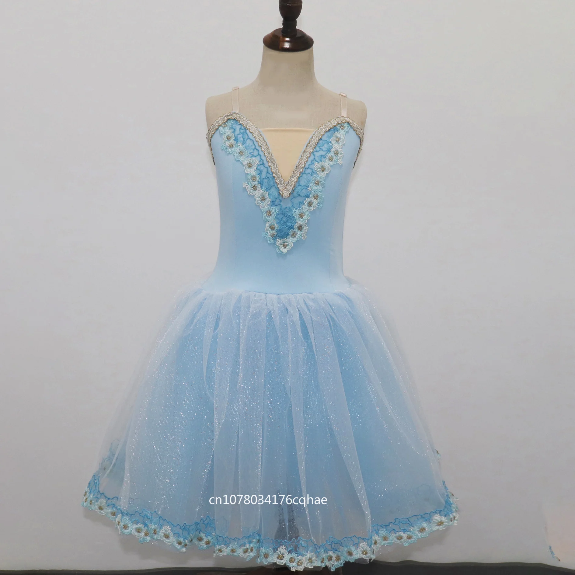 Professional Romantic Tutu Long Gauzy Ballet Dress Slip Sequins Pleated Ballerina Party Dress Children Ballet Dance Costumes
Professional Romantic Tutu Long Gauzy Ballet Dress Slip Sequins Pleated Ballerina Party Dress Children Ballet Dance Costumes