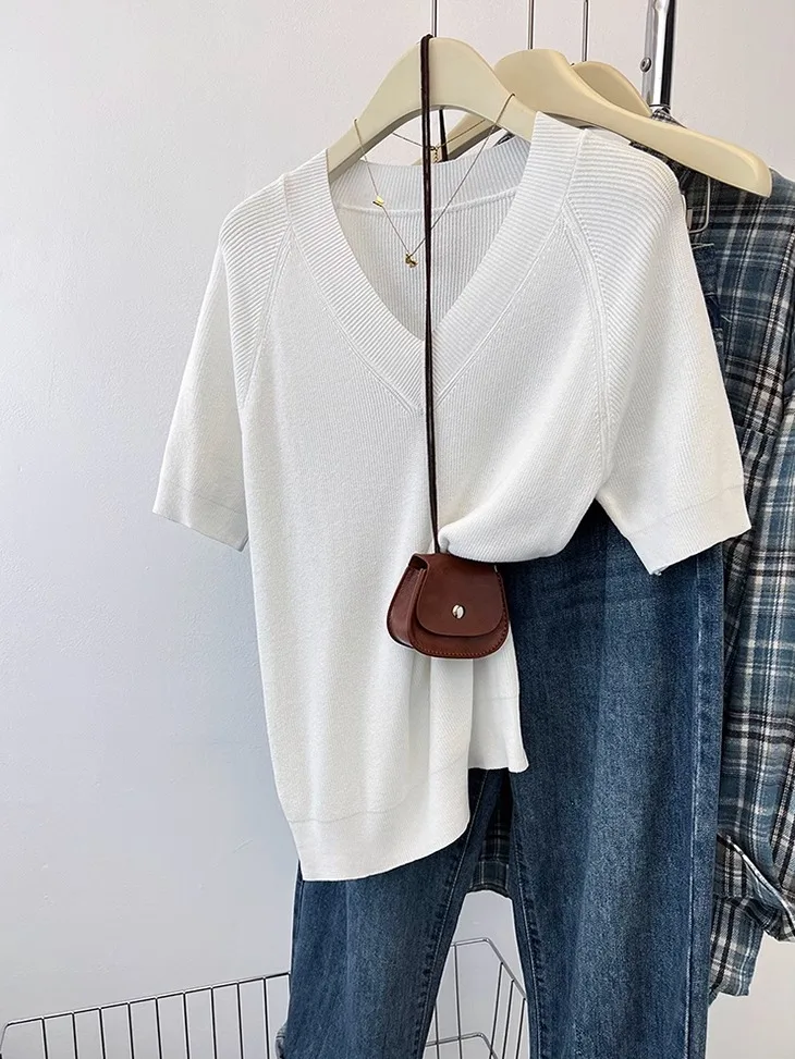 plus Size Women's Ice Silk Knitted Short Sleeve T-Shirt Loose Slimming Top Korean Style Commute Fashion Summer New Arrival
plus Size Women's Ice Silk Knitted Short Sleeve T-Shirt Loose Slimming Top Korean Style Commute Fashion Summer New Arrival