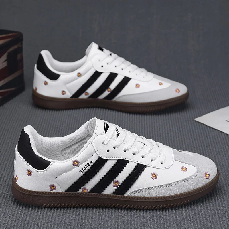 Men's shoes Four seasons new wave flower shoes Men's fashion shoes Men's leather sneakers women's casual breathable board shoes
Men's shoes Four seasons new wave flower shoes Men's fashion shoes Men's leather sneakers women's casual breathable board shoes