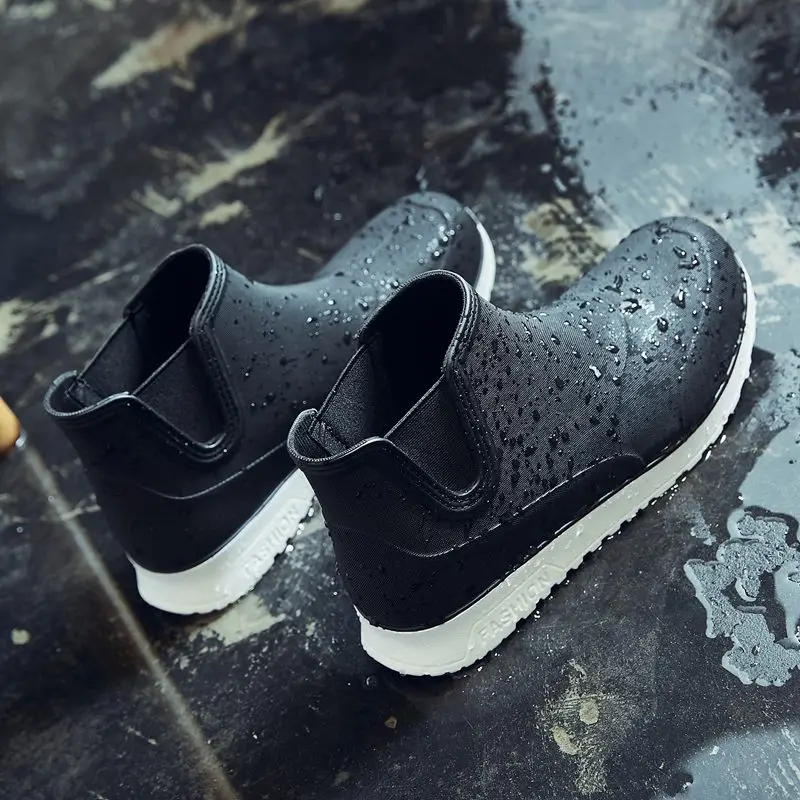 Men's Mid-Calf Rain Boots Waterproof Non-Slip Outdoor Work Safety Shoes Fashionable Fishing Boots Kitchen Work Rubber Shoes
Men's Mid-Calf Rain Boots Waterproof Non-Slip Outdoor Work Safety Shoes Fashionable Fishing Boots Kitchen Work Rubber Shoes