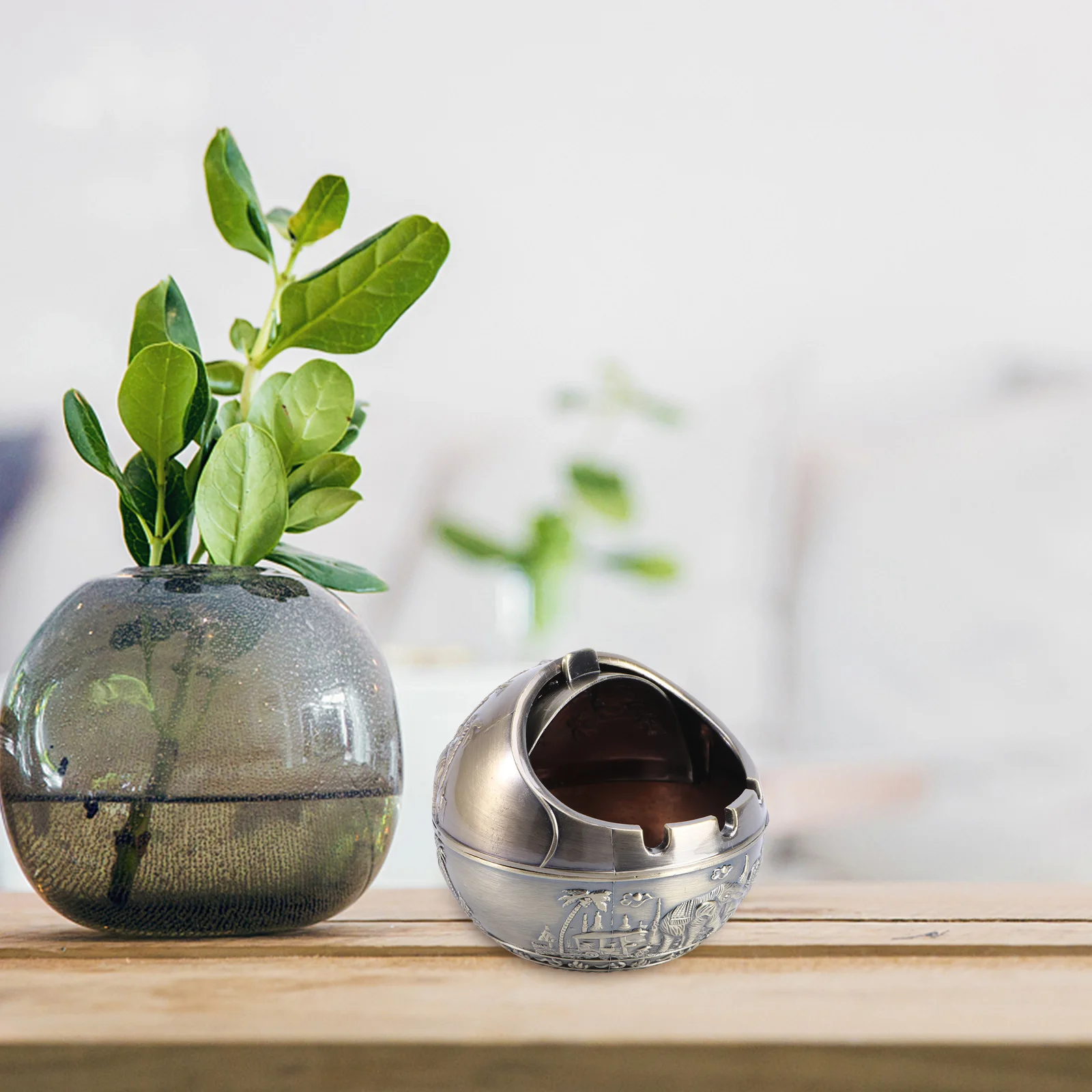 Elephant Ashtray Shaped with Lid Metal Desktop Decoration Zinc Alloy Cigarette Butt Container
Elephant Ashtray Shaped with Lid Metal Desktop Decoration Zinc Alloy Cigarette Butt Container