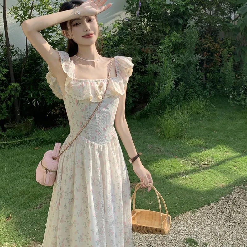 Summer New Women's Dress Embroidered Waist-Cinching Fly Sleeve Long Skirt Vintage Design Floral Print Maxi Dress GZL20242213
Summer New Women's Dress Embroidered Waist-Cinching Fly Sleeve Long Skirt Vintage Design Floral Print Maxi Dress GZL20242213