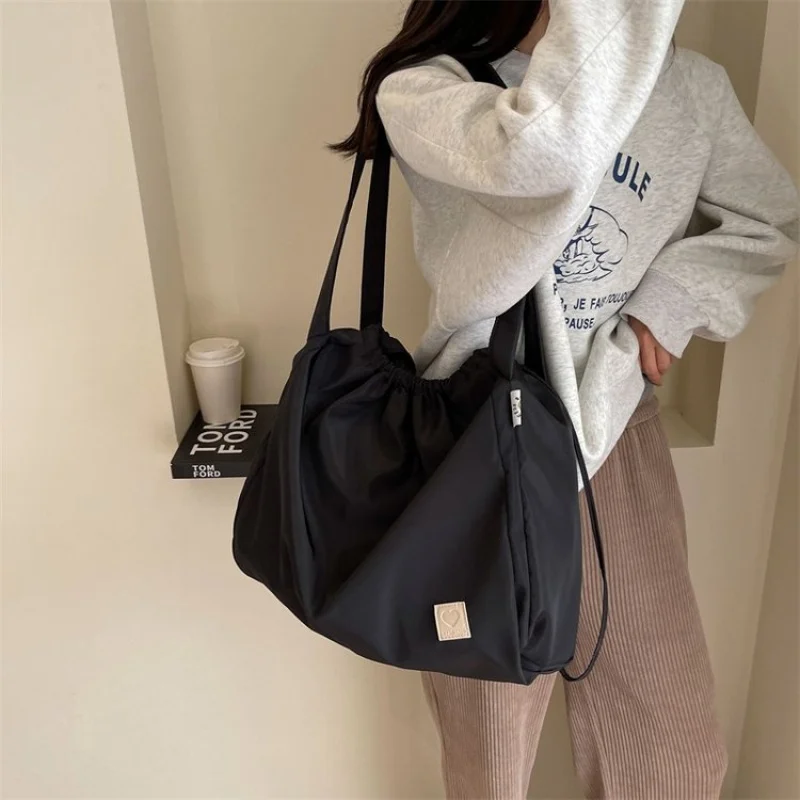 Popular Leather Tote Bag for Ladies - Women's Fashionable Shoulder Bag Classic Elegant by Famous Designer
Popular Leather Tote Bag for Ladies - Women's Fashionable Shoulder Bag Classic Elegant by Famous Designer