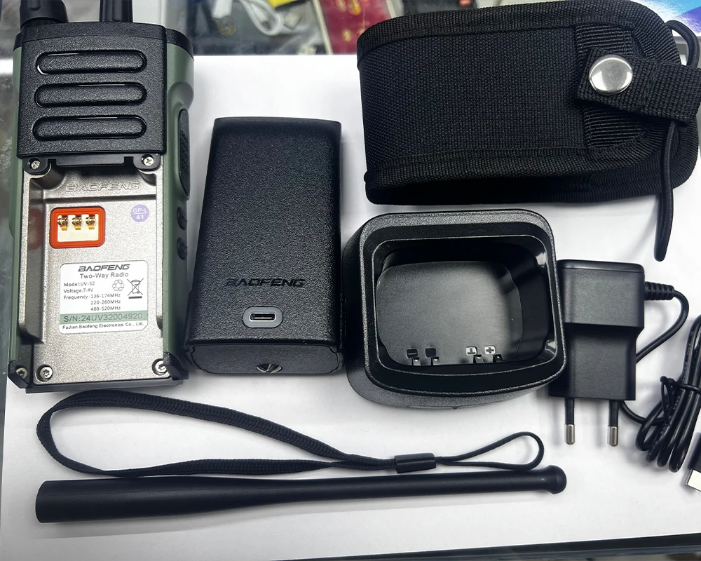 Baofeng UV-32 Walkie Talkie 10 Вт GPS Bluetooth Программирование UHF VHF AM FM Беспроводное копирование Частотное обновление UV-32 Двустороннее радио HAM
Baofeng UV-32 Walkie Talkie 10 Вт GPS Bluetooth Программирование UHF VHF AM FM Беспроводное копирование Частотное обновление UV-32 Двустороннее радио HAM