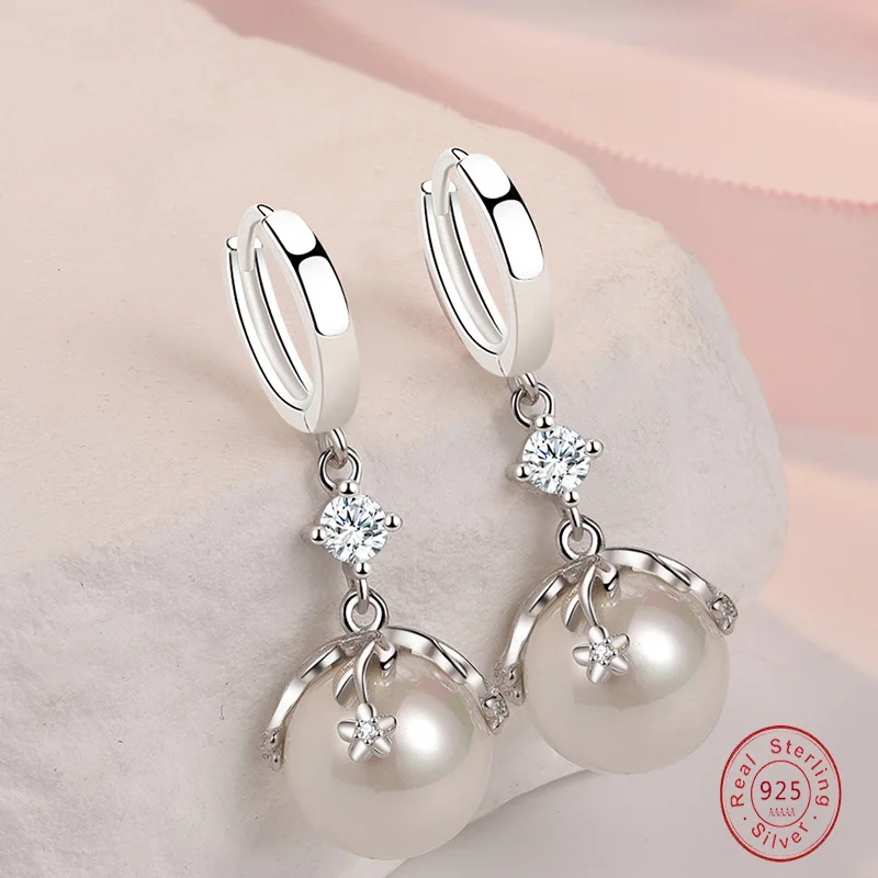 Роскошные серьги с цирконием в форме цветов, круглые серьги из стерлингового серебра 925 пробы с натуральным жемчугом для женщин, свадебный подарок, модные украшения
Роскошные серьги с цирконием в форме цветов, круглые серьги из стерлингового серебра 925 пробы с натуральным жемчугом для женщин, свадебный подарок, модные украшения