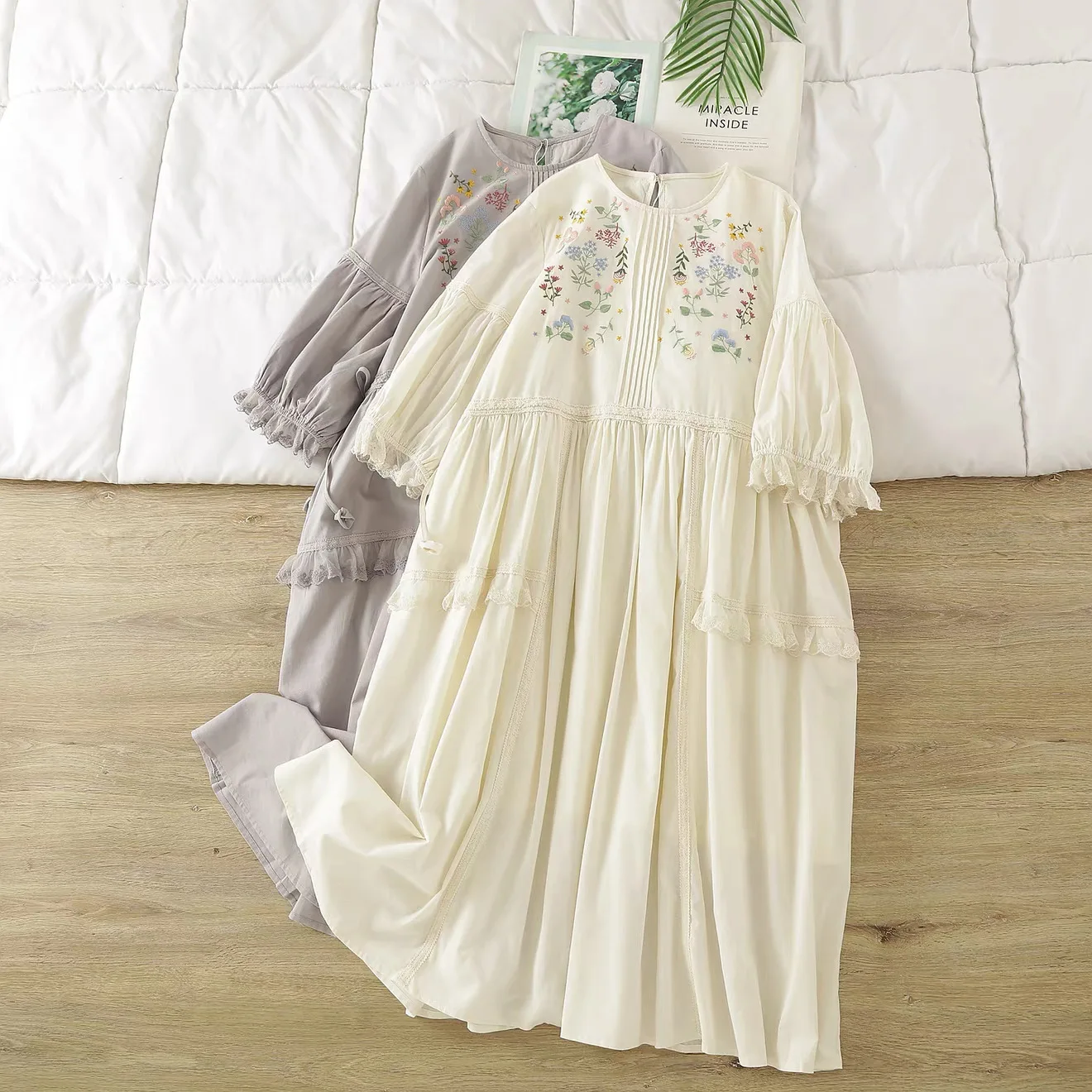 Womens Cottagecore Floral Embroidered Dress 00% Cotton Drawstring Waist Cotton Maxi Dress Vintage Boho Daily & Vacation Dress
Womens Cottagecore Floral Embroidered Dress 00% Cotton Drawstring Waist Cotton Maxi Dress Vintage Boho Daily & Vacation Dress