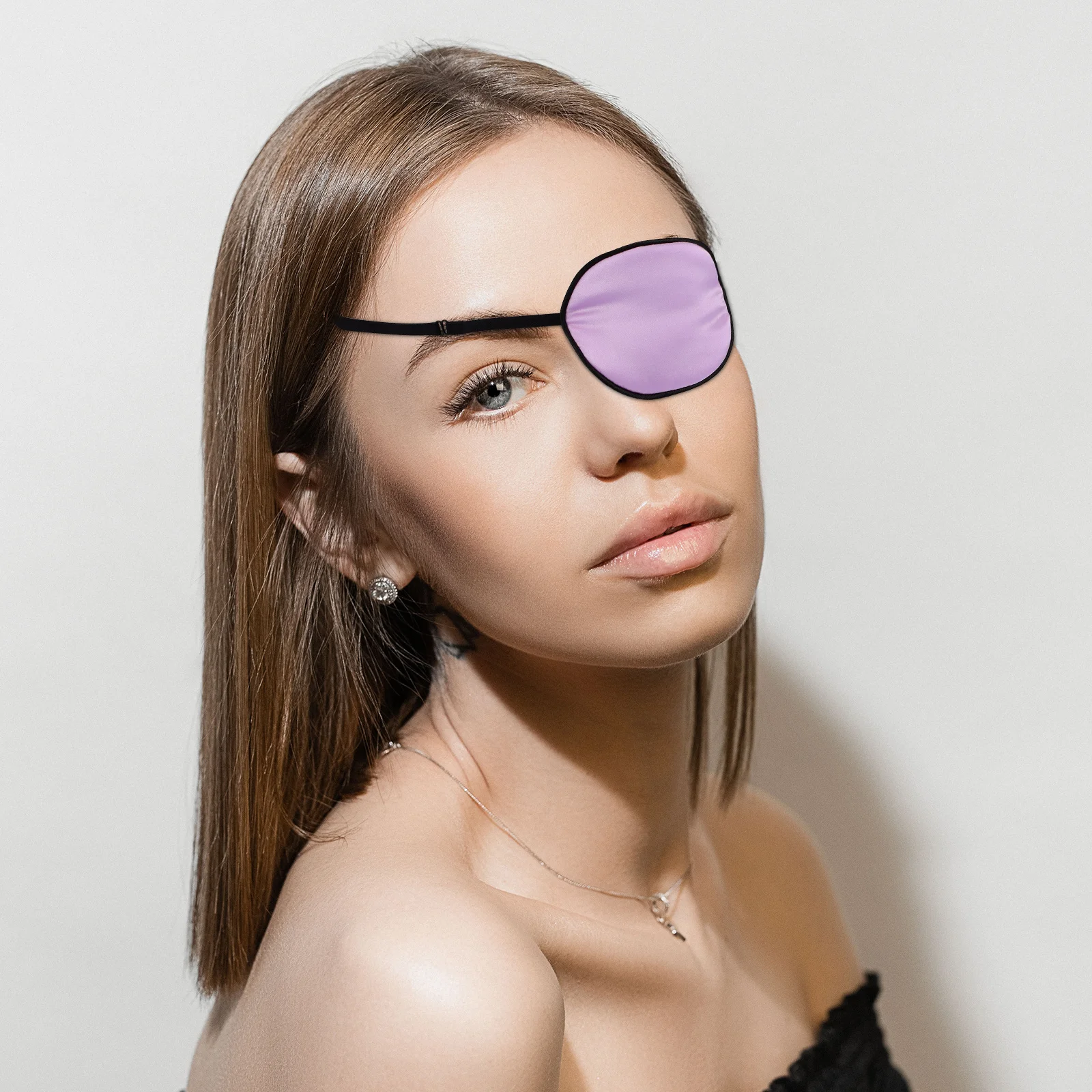 2Pcs Eye Patches Smooth Silk Cover for Adults Amblyopia Strabismus Training Reusable Hand Washable Eye Patches
2Pcs Eye Patches Smooth Silk Cover for Adults Amblyopia Strabismus Training Reusable Hand Washable Eye Patches