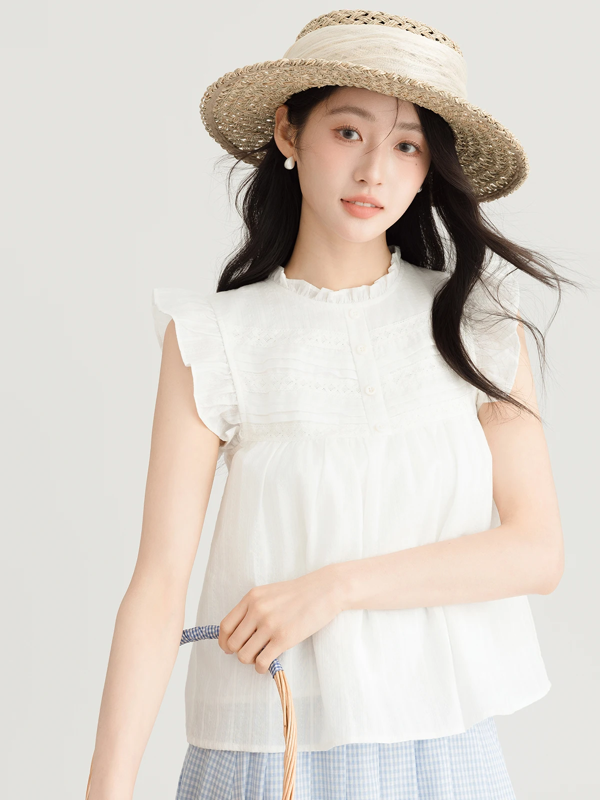 Новая улучшенная женская летняя майка-топ с кружевной отделкой, уникальный дизайн, универсальный, свободный крой, круглый вырез, хлопок, полиэстер...
Новая улучшенная женская летняя майка-топ с кружевной отделкой, уникальный дизайн, универсальный, свободный крой, круглый вырез, хлопок, полиэстер...