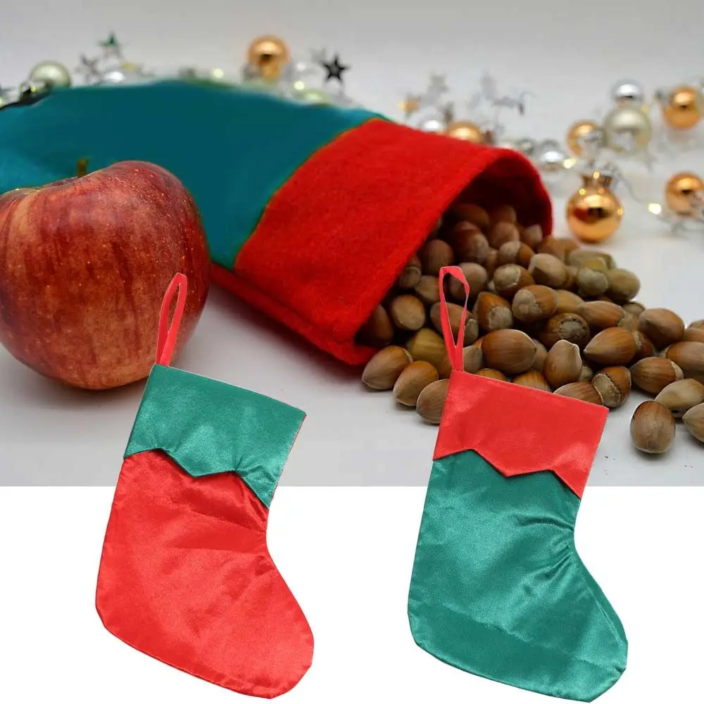 Classic Christmas Socks Simple Red & Green Candy Gift Bags Ornaments Party Supplies Christmas Tree Hangings
Classic Christmas Socks Simple Red & Green Candy Gift Bags Ornaments Party Supplies Christmas Tree Hangings