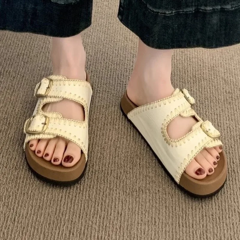 Fashionable Flip-flops for Women, 2026 Summer New Style, Thick Sole,Breathable,Suitable for Wearing Outside,Casual Women's Shoes
Fashionable Flip-flops for Women, 2026 Summer New Style, Thick Sole,Breathable,Suitable for Wearing Outside,Casual Women's Shoes